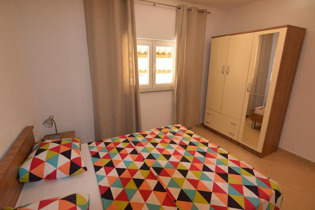 Apartments Batarilo Biograd Na Moru Exterior foto